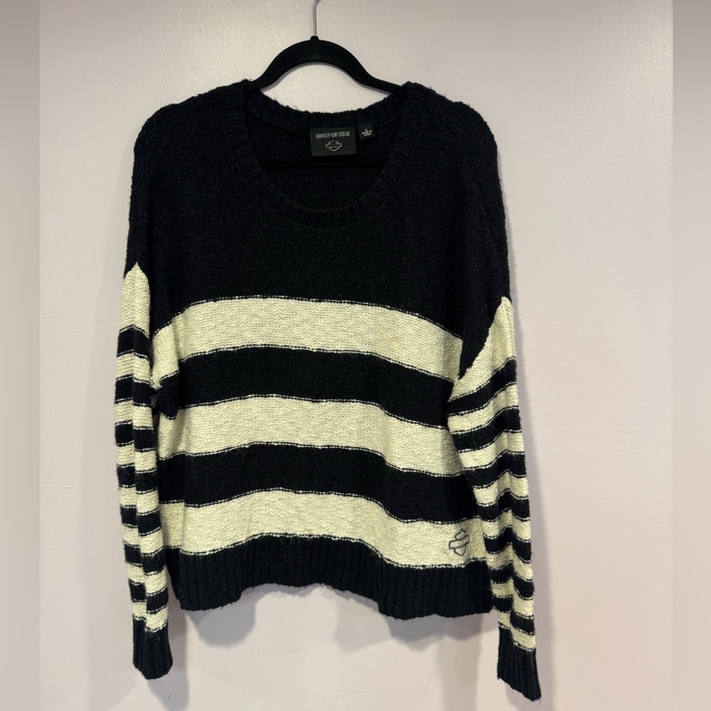 Black and white stripe‎ Harley Davidson sweater